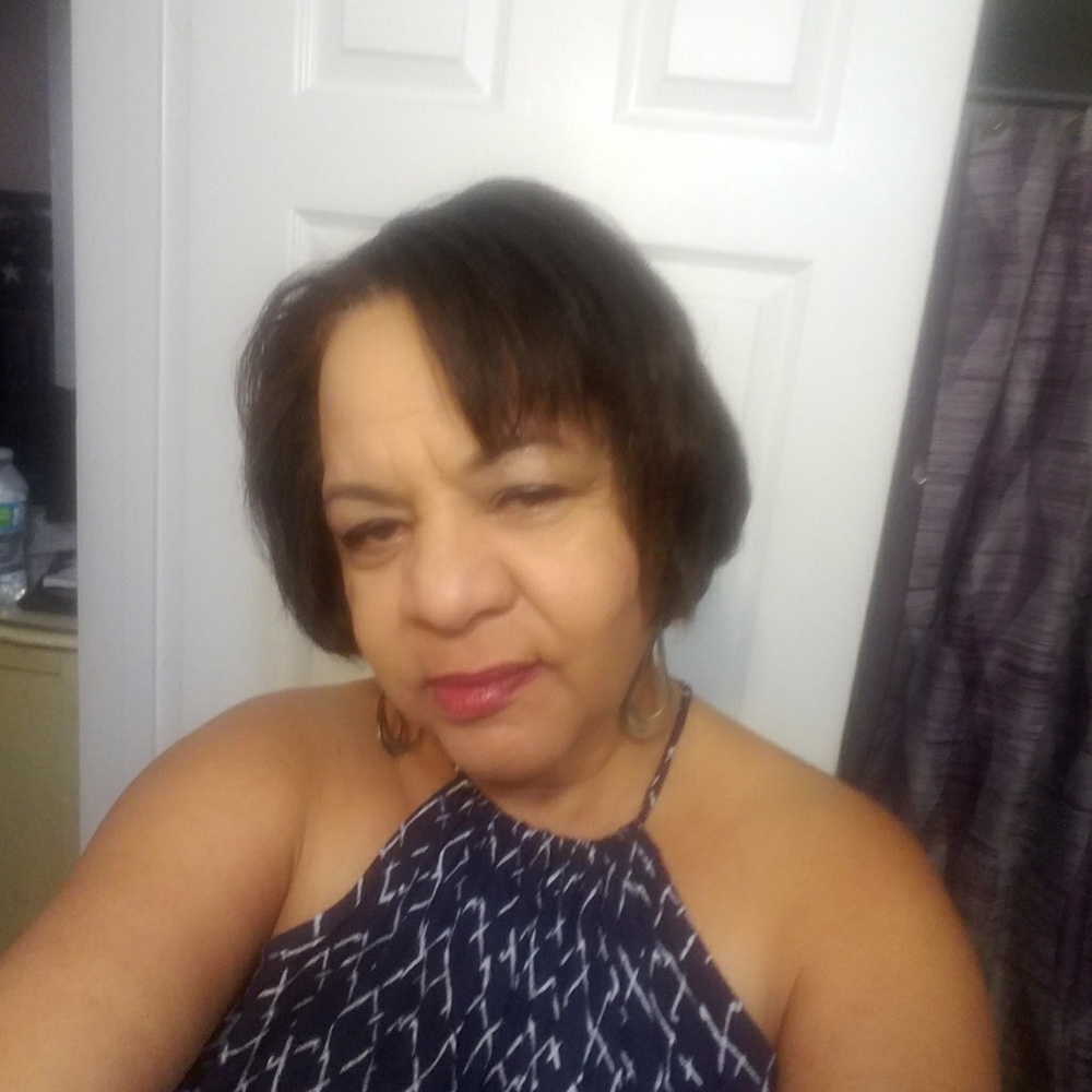 Meet your Posher, Yvonne